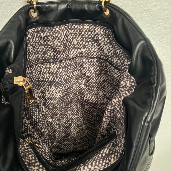 Urban Expressions Black 4 Square Tote - Picture 9 of 12